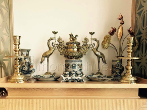 Bàn thờ gia tiên nhà anh Tạ Thanh Hùng -  Chung cư Thăng Long Number 1 - Trần Duy Hưng, Hà Nội