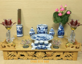 Ban thờ treo 81 - Sen