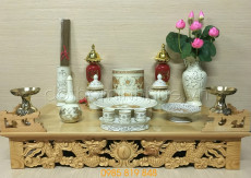 Ban thờ treo 81 - Vàng kim