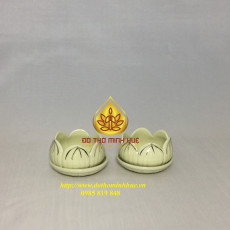 Chân nến vàng kim xíu