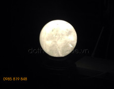 Quả cầu thạch anh trắng